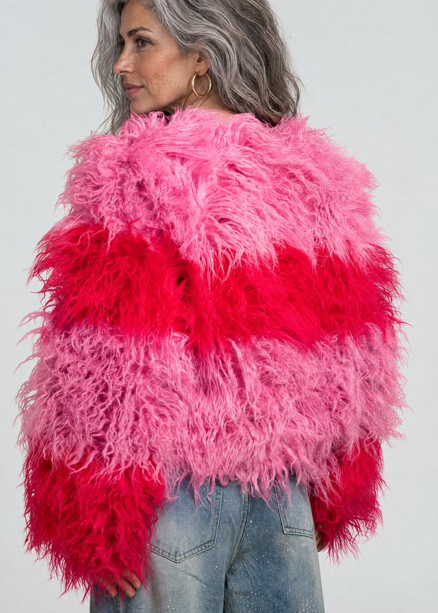 Lucía wearing Colorblock Shaggy Faux Fur Jacket, back